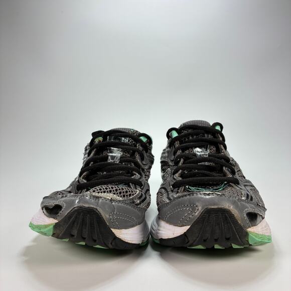 Saucony Liberate Black Mint Lightweight Running Shoes S15231-8 Women's Size 9 - Picture 2 of 11